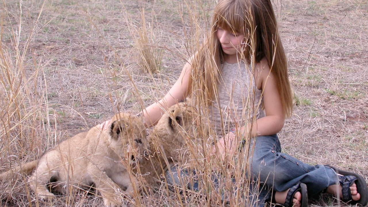 111afbd3d9d871672fab805ce07910616800e627 Une mère élève sa fille dans un cadre sauvage, découvrez ce qui s’est produit 20 ans plus tard