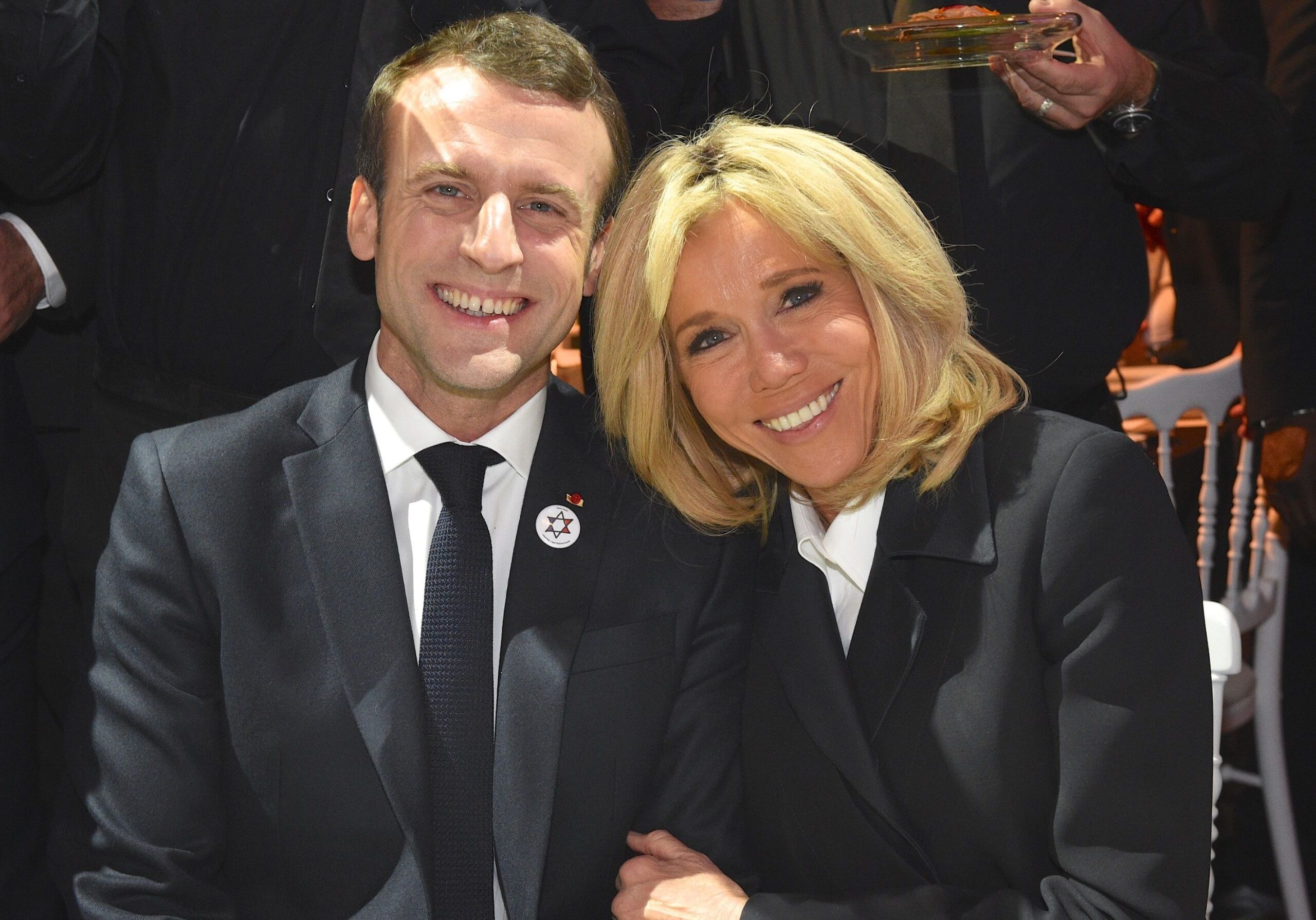 Brigitte Macron elle taquine Emmanuel Macron sur sa passion pour The Voice scaled 1