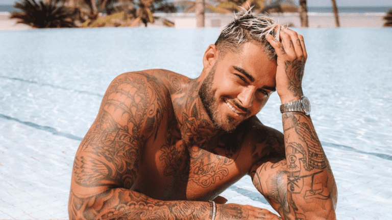 thibault garcia le mari de jessica thivenin ose les cheveux bleu turquoise