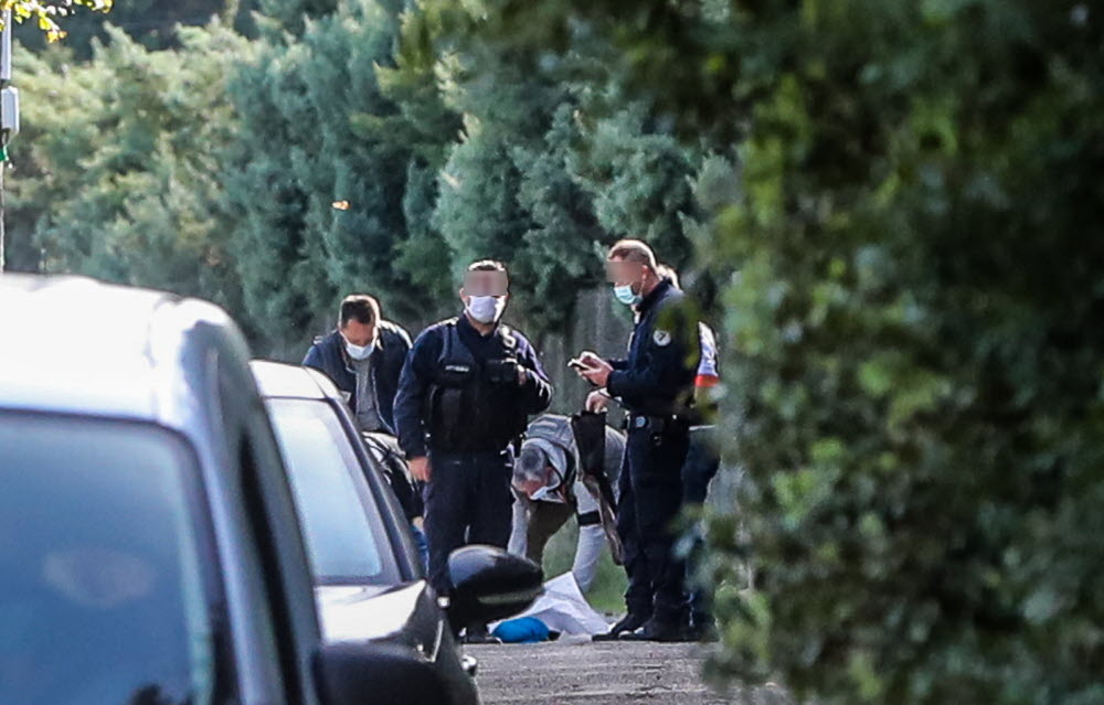un homme de 33 ans abattu par la police Avignon : un homme de 33 ans abattu par la police pour avoir menacé des passants avec une arme