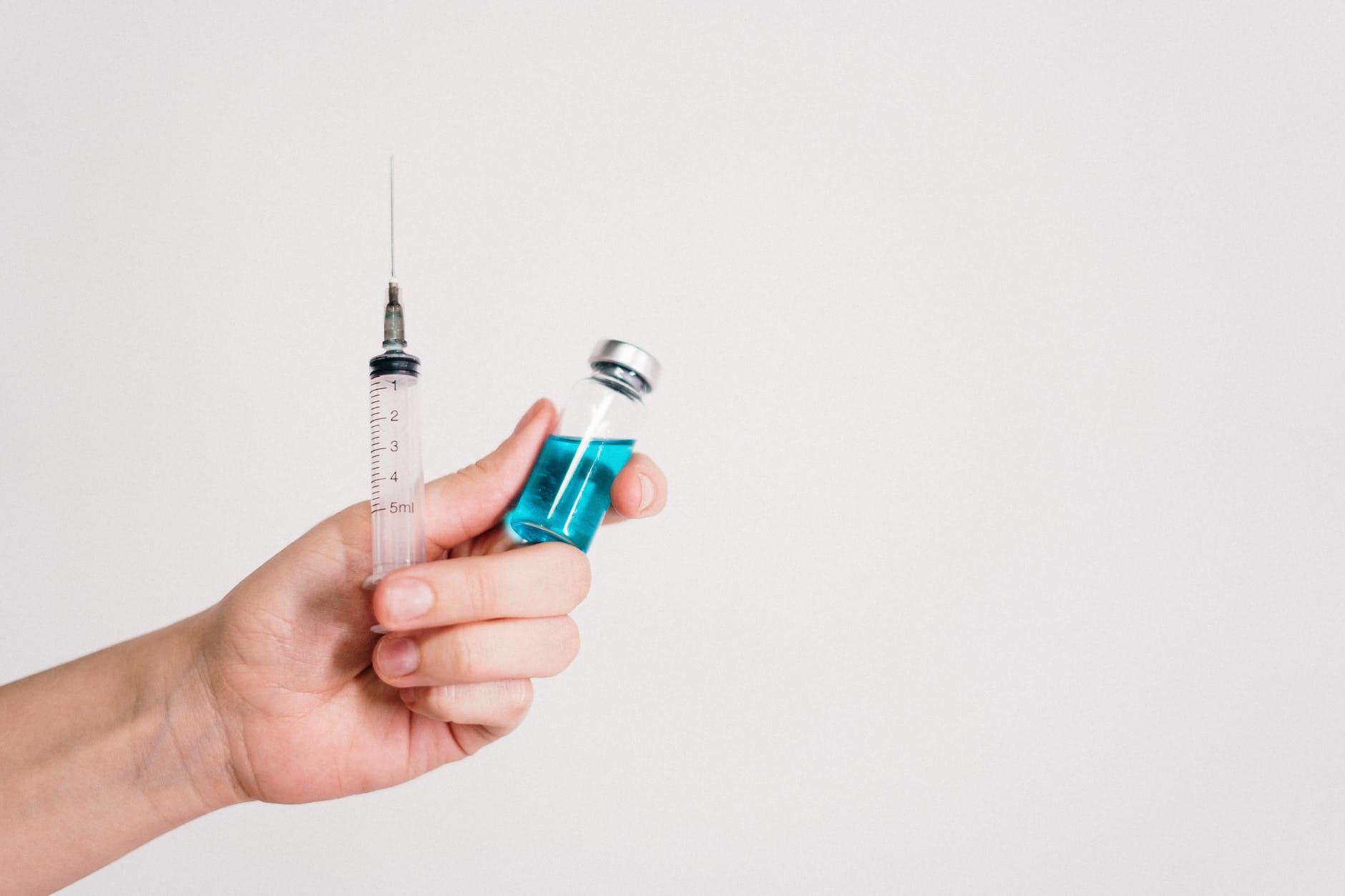 pexels photo 3952241 Variants du coronavirus : « Peut-être un jour faudra-t-il vacciner les enfants », déclare Alain Fisher