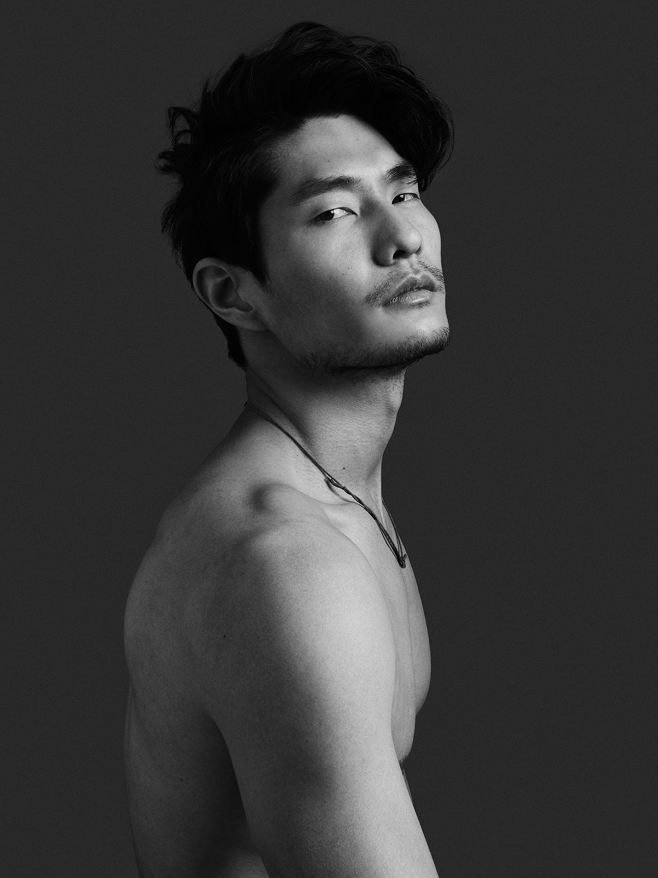 4 Daniel Liu by Idris Tony 10 pays dans lesquels les hommes séduisants sont la première source d'attraction