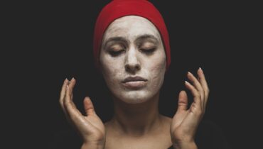 4 méthodes efficaces pour raffermir la peau du visage et du cou