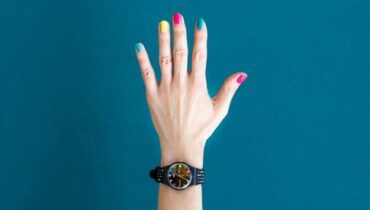 Voici ce que révèle la couleur de votre vernis à ongles à propos de vous