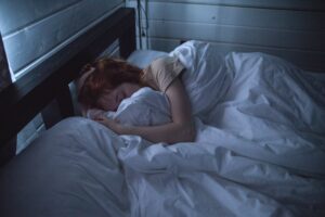 Comment arrêter les pensées négatives qui vous empêchent de dormir toute la nuit ?