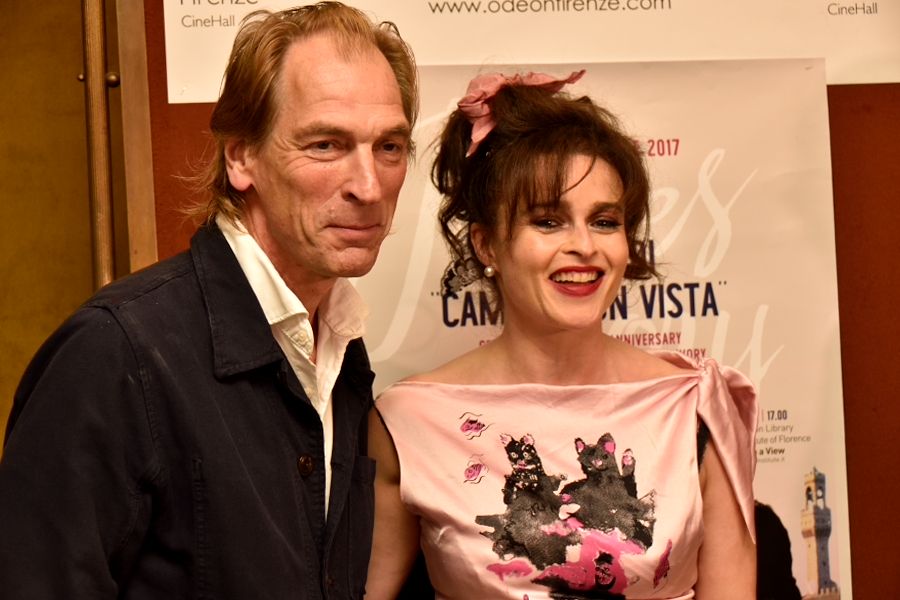 Helena Bonham Carter and Julian Sands À quoi ressemblent aujourd'hui 19 couples des films qui nous ont scotchés devant nos écrans grâce à leur alchimie ?