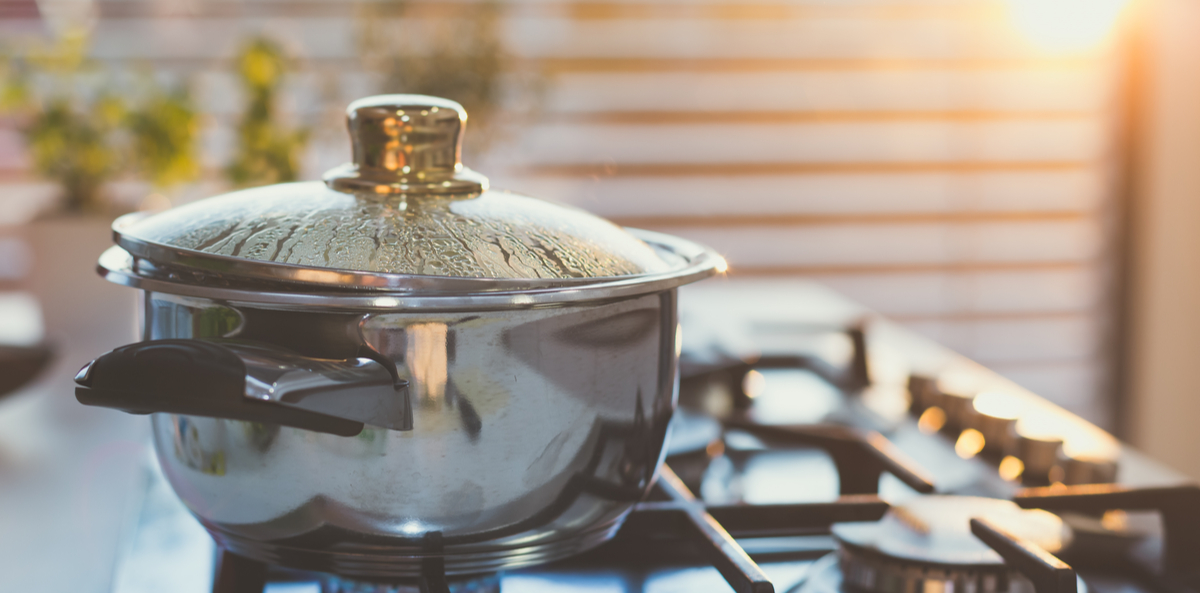 Couvrir la cuisson Astuces pour réduire, prévenir et éliminer l'humidité et les moisissures de votre maison