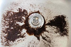 Pourquoi doit-on mettre du marc de café dans l’évier ou les canalisations ?
