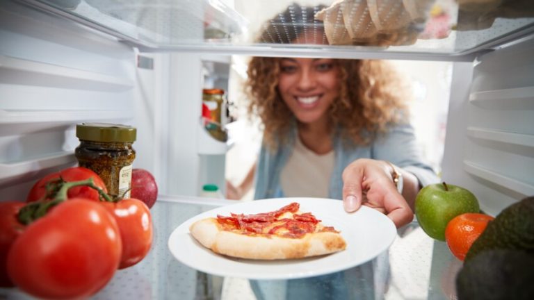 aliments chauds dans votre réfrigérateur