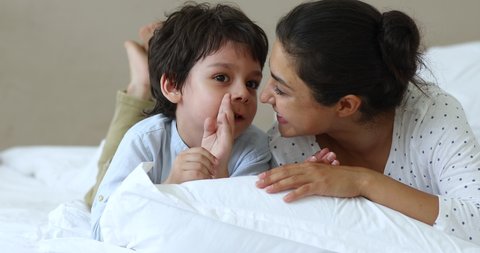 7 questions a poser aux enfants avant de dormir pour renforcer le lien entre vous 5 7 questions à poser aux enfants avant de dormir pour renforcer le lien entre vous