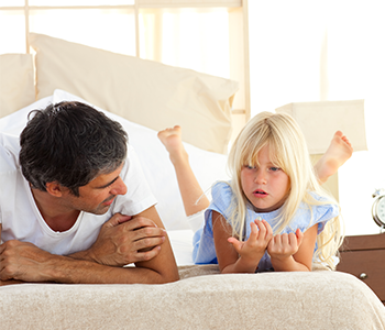 Les enfants pensent que le mensonge est une question de politesse