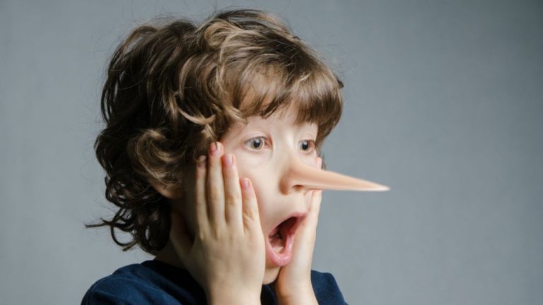 Pourquoi les enfants mentent-ils