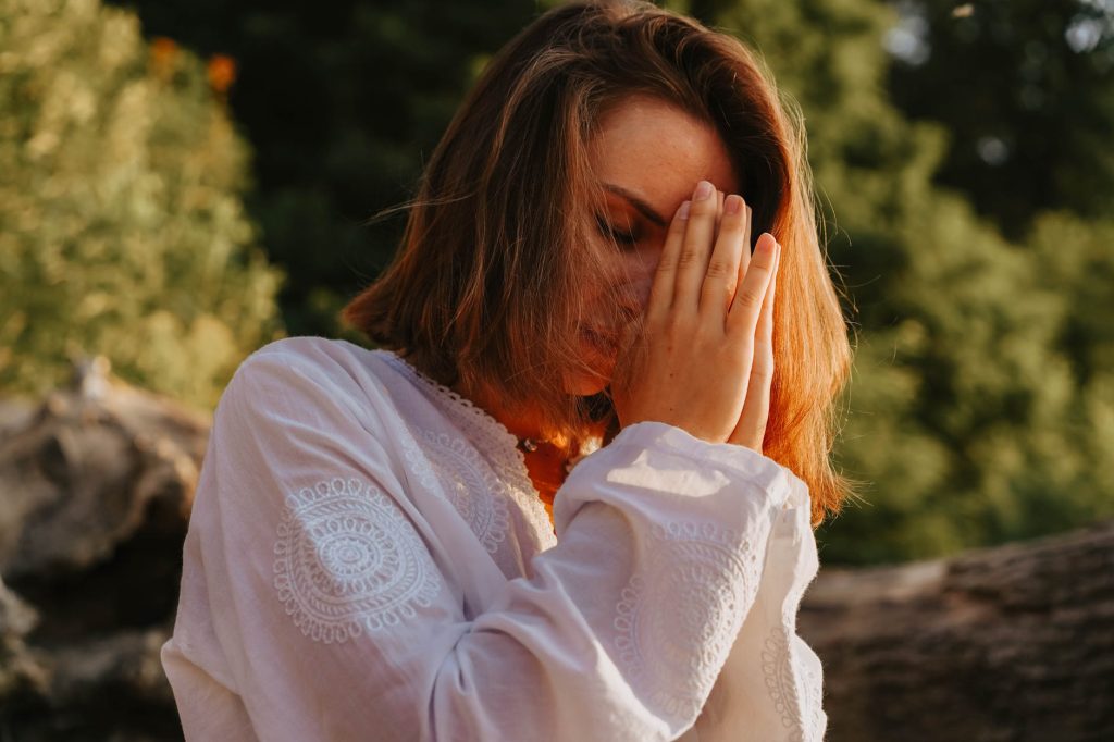 7 astuces faciles pour se mettre à la méditation dès maintenant