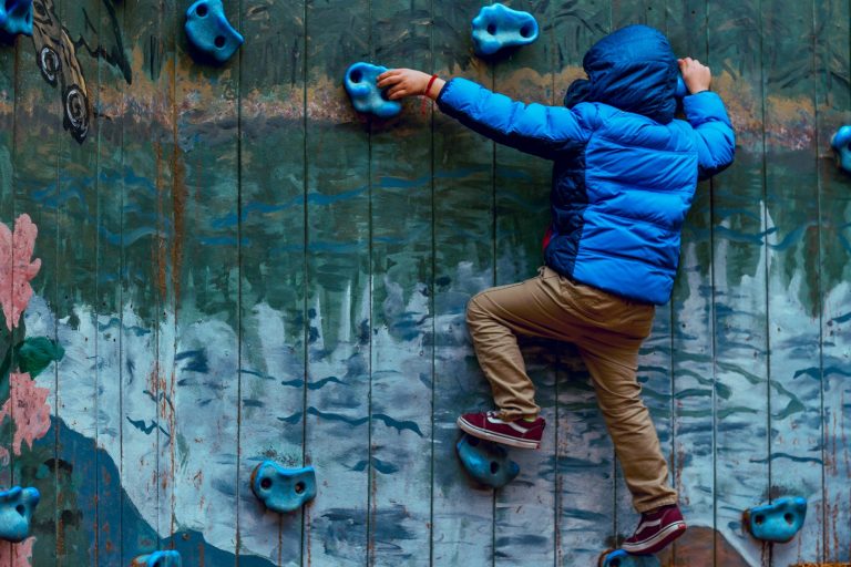Assurez-vous que l'activité est adaptée à l'âge des enfants activité physique