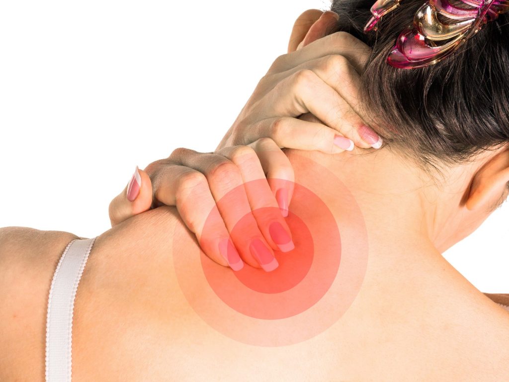 4 étirements pour se débarrasser des douleurs cervicales