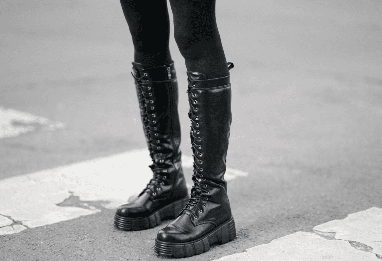 bottes plateforme à lacets