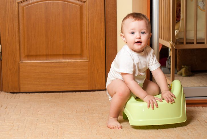 Apprendre trop tôt à votre bébé à utiliser le pot